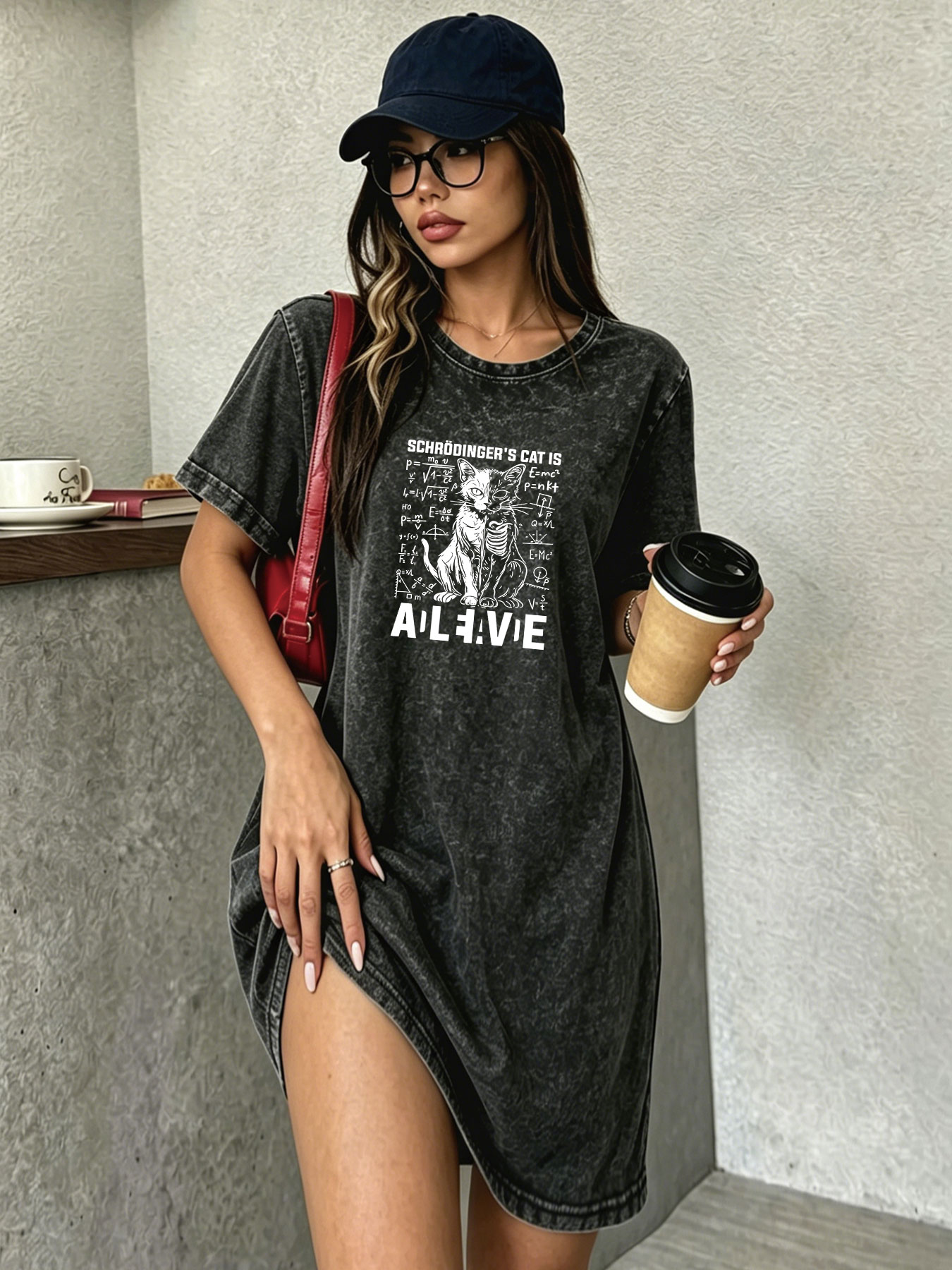 Streetwear Brand Cat - فستان تي شيرت نسائي بتصميم عتيق